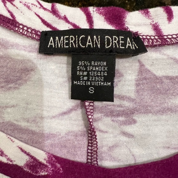 NWT American Dream Purple & White Floral Print Top - Picture 2 of 10